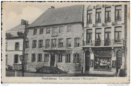 NEUFCHATEAU ..-- Vieille Maison " BOURGEOIS " Du XVIII Siècle . Magasin " PETIT " . - Neufchâteau