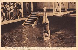 PARIS-75016-LES PISCINES AUTEUIL-MOLITOR,PLONGEON DE LA CHAMPIONNE OLYMPIQUE AILEEN RIGGIN - Arrondissement: 16