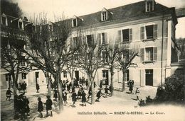 Nogent Le Rotrou * Institution Delfeuille * La Cour * école Enfants écoliers élèves - Nogent Le Rotrou