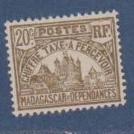 MADAGASCAR           N°  YVERT     TAXE  12   NEUF AVEC CHARNIERES      ( CHARN  03/ 35 ) - Timbres-taxe
