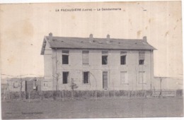 Dépt 42 - LA PACAUDIÈRE - La Gendarmerie - La Pacaudiere