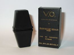 J. Marc SINAN :  V.O. Eau De Toilette 5 Ml. Parfait état. - Miniatures Hommes (avec Boite)