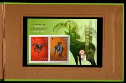 Hong Kong China 2003 New Year Gold Silver Horse Ram Stamps S/S Presentation Pack - Cuadernillos