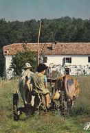 Cpm 10x15. PRESTIGE . AQUITAINE. 40-P38 . Travaux Des Champs Avec Attelage De Boeufs - Fotografía