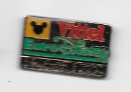 Pin's  VITTEL  EURODISNEY  12  Avril  1992  Verso  Disney - Disney