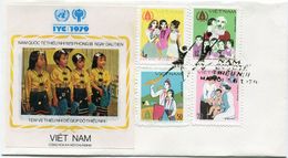 VIET-NAM ENVELOPPE 1er JOUR DES N°179 / 182 ANNEE INTERNATIONALE DE L'ENFANT AVEC OBLITERATION HANOI 1-6-1979 - Viêt-Nam