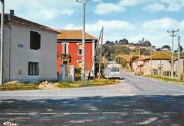 CASTELNAU-MAGNOAC - Quartier De Carolle - Panneau Trie-sur-Baïse, Tarbes - Castelnau Magnoac