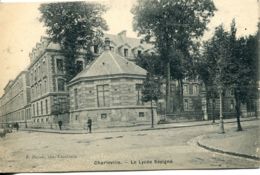 N°368 R -cpa Charleville -le Lycée Sévigné- - Charleville