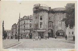 Laval - Porte Beucheresse Et Rue Charles Landelle ( Animée) Commerces - Laval