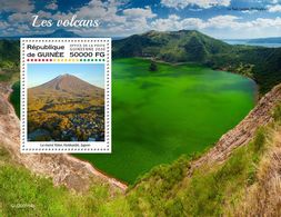 Guinea. 2020 Volcanoes. (0114b) OFFICIAL ISSUE - Volcanos