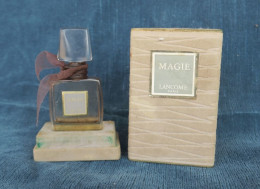 Ancien Flacon à Parfum De Collection, Magie De Lancôme , 1ère Taille - Flacons (vides)