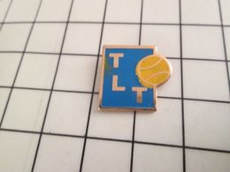 115c Pin's Pins / Beau Et Rare / THEME : SPORTS / TENNIS CLUB TLT BALLE JAUNE - Tennis