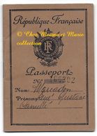 PASSEPORT 1952 - MARCADON  NE 1907 CHATEAUROUX INGENIEUR - HABITE COLOMBES - TAMPONS SUISSE ITALIE - Historical Documents