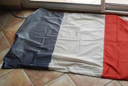 DRAPEAU FRANCAIS 100X152 CM - Drapeaux