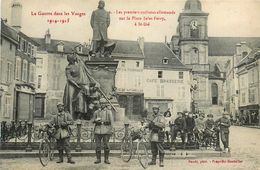 Saint Dié * Place Jules Ferry * Les Premiers Cyclistes Allemands * Café Brasserie * Coiffeur * Vélo * Bicyclette - Saint Die