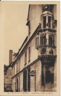 Troyes -  Tourelle De L'Hôtel De Marisy , Publicités Peintes Murales, Panneau Routier De Signalisation - Troyes