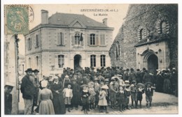 CPA 49 SAVENNIERES Belle Animation Devant La Mairie - Sonstige & Ohne Zuordnung