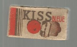 BOITE DE 5 LAMES DE RASOIR , Compléte, Lame , KISS BLEUE , Frais Fr 1.55 E - Rasierklingen