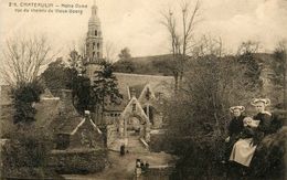 Chateaulin * Vue Du Chemin Du Vieux Burg * église Notre Dame * Femmes Coiffe Coiffes Costume - Châteaulin