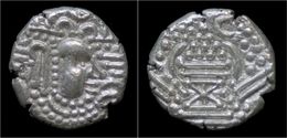 India Chalukyas Of Gujarat Gadhaiya Paisa AR Drachm - Indische Münzen