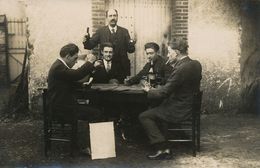 Real Photo Jeu De Cartes Et Vin Rouge - Spielkarten