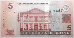 Surinam - 5 Dollars - 2004 - PICK 157a - NEUF - Suriname