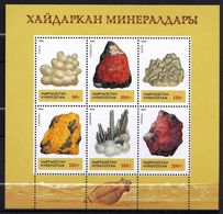 KIRGHIZiSTAN 1994      Minéraux    Calcite, Fluorite, Getchellite, Barite, Antimoine Cinnabarite (6-6v)  Bloc MNH - Kirgisistan