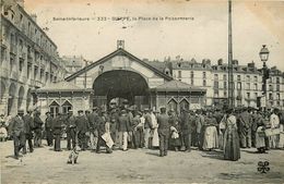 Dieppe * La Place De La Poissonnerie * Halles Marché Aux Poissons - Dieppe