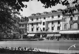 TARBES - L'Hôtel De La Croix-Blanche - Hôtel Bonnet - Hôtel Richelieu - Café Du Helder - Tarbes
