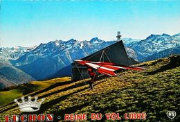 1980s  Deltaplane (Hang Gliding - Deltavliegen) - FRANCE Luchon (31) - Fallschirmspringen
