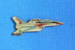 1 PIN'S //  ** LE RAFALE DE DASSAULT / AVION DE COMBAT MULTIRÔLE / ARMÉE DE L'AIR & MARINE FRANÇAISE ** - Avions