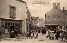 Machecoul * Place De L'église Et Rue St Honoré * Pharmacie GUILLOUZO * épicerie Mercerie - Machecoul