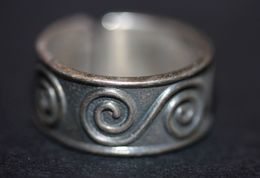 Bague Vintage Bretagne Motifs Celtiques Bague Bretonne (argent ? - Pas De Poinçon) 4.7gr - 17.1mm - T53 Celtic Ring - Rings