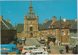 Côtes D '   Armor :  PLEUBIAN :  Place D El '    église  , Voiture  CitrOên , Peugeot..,mobylette - Pleubian