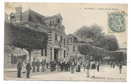 CPA TRES ANIMEE NOISIEL, GROSSE ANIMATION PLACE DE LA MAIRIE, SEINE ET MARNE 77 - Noisiel