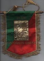 Fanion   Club Des Caporaux  Chefs  DPLM   23 Cm  X 19 Cm - Flags