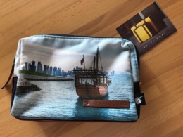 QATAR AIWAYS BUSINESS CLASS AMENITY KIT BRIC'S & CASTELLO MONTE VIBIANO - Bag Only - Reclamegeschenk