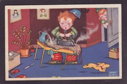 CPA Repassage Fer à Repasser Illustrateur Margret Boriss Circulé Teckel Dackel Daschund - Humorous Cards