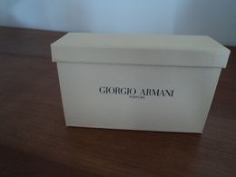 COFFRET GIORGIO ARMANI   3 Miniatures - Miniatures Femmes (avec Boite)
