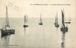 La Turballe * Au Large , Barques Au Mouillage * Pêche Pêcheurs - La Turballe