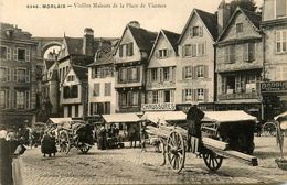 Morlaix * Vieilles Maisons De La Place De Viarmes * Marché Foire ? * VICTOR Coiffure * Commerces - Morlaix