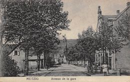 Mutzig      .   67       Avenue De La Gare       (voir Scan) - Mutzig