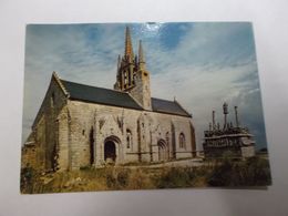 Le Calvaire Et La Chapelle De Tronoen - Saint-Jean-Trolimon