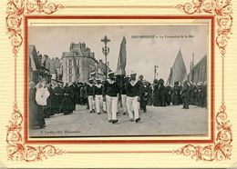 DOUARNENEZ ***  UNE PROCESSION *** - Douarnenez