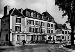 Auray * Hôtel Des Voyageurs LE PODER Propriétaire Tel.18 * Hôtel De La Gare Café Tabac - Auray