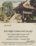 411/ Vietnam; Hanoi City Post 2, 300.000 D. - Vietnam