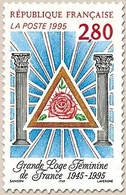 50e Anniversaire De La Grande Loge Féminine De France. Emblème, Colonnes à Chapiteau  2f.80 Multicolore Y2967 - Unused Stamps