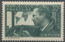 En Souvenir De L'aviateur Jean Mermoz Et Ses Compagnons De L'hydravion "Croix Du Sud". 30c. Vert-gris Neuf Luxe ** Y337 - Unused Stamps