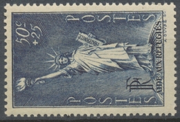 Au Profit Des Réfugiés Politiques. Type De 1936. 50c. + 25c. Bleu-gris (309) Neuf Luxe ** Y352 - Unused Stamps