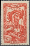 Coiffes Régionales. Au Profit Du Secours National. Provence. 5f.+7f. Rouge Neuf Luxe ** Y598 - Unused Stamps